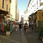 公寓 T2 Au Coeur De La Rue Fesch 阿雅克肖