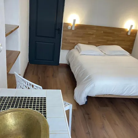 T2 Au Coeur De La Rue Fesch Ajaccio (Corsica)